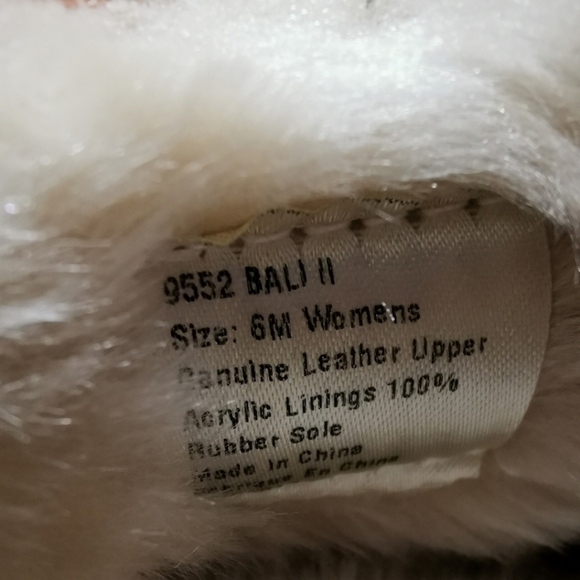 Birch SoftMoc Bali Canuine Leather Slip On - Picture 7 of 12